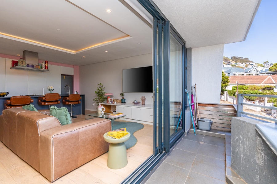 To Let 2 Bedroom Property for Rent in Three Anchor Bay Western Cape